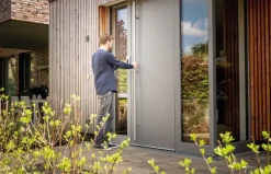 Abus Bluetooth-Fingerscanner HomeTec Pro CFS3100S zur Türentriegelung