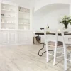 Bodenbelag Vinyl Cosy Holzoptik, Schrift beige, 4 m breit