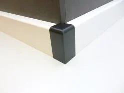 B.S. Bauprogramm Außenecke für Sockelleiste 50 x 18 mm schwarz