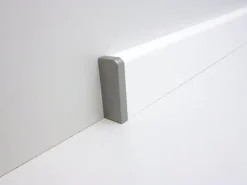 B.S. Bauprogramm Endstück für Sockelleiste 18 x 50 mm silber links