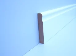 B.S. Bauprogramm Sockelleiste 250 cm 70 x 12 mm Weiß hochglanz