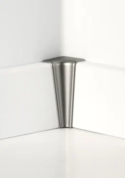 Classen Innenecke für Clip-Laminatleiste foliert 19 x 58 mm chrom