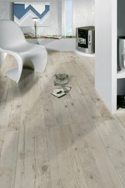 Classen Laminat 7 mm 4V 128,6 x 19,4 cm 7 mm Kiefer beige