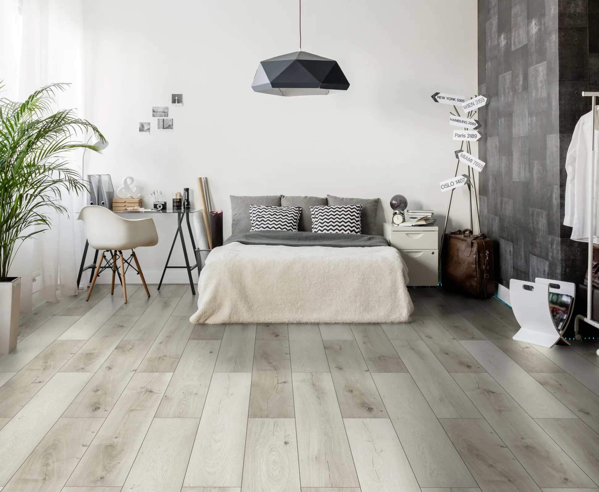 Classen Laminat Megaloc Aquaprotect 128,5 x 19,2 cm 8 mm Eiche grau mix