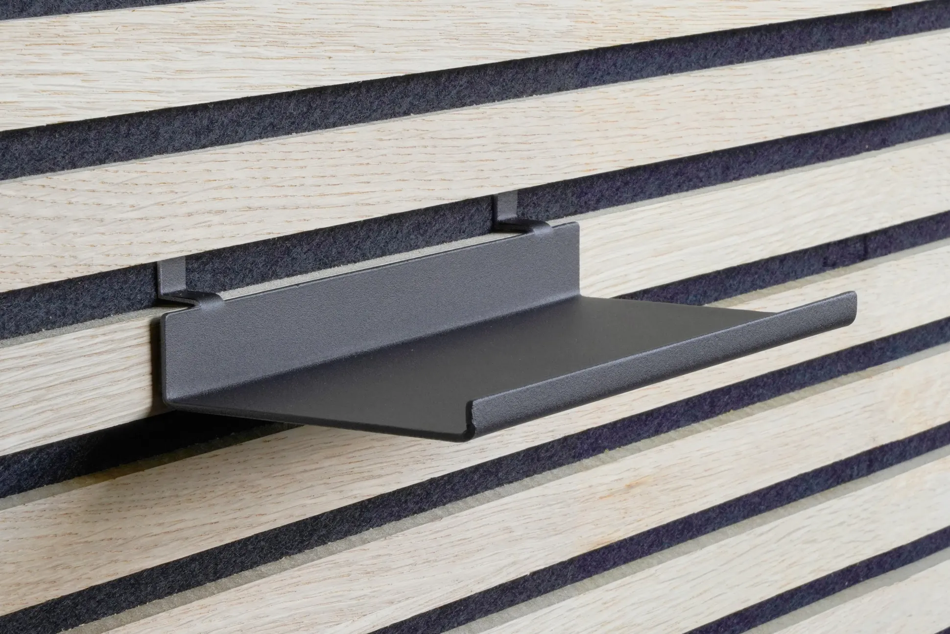 Dolle Ablage für Akustikpaneele 20 x 10 x 4,4 cm schwarz