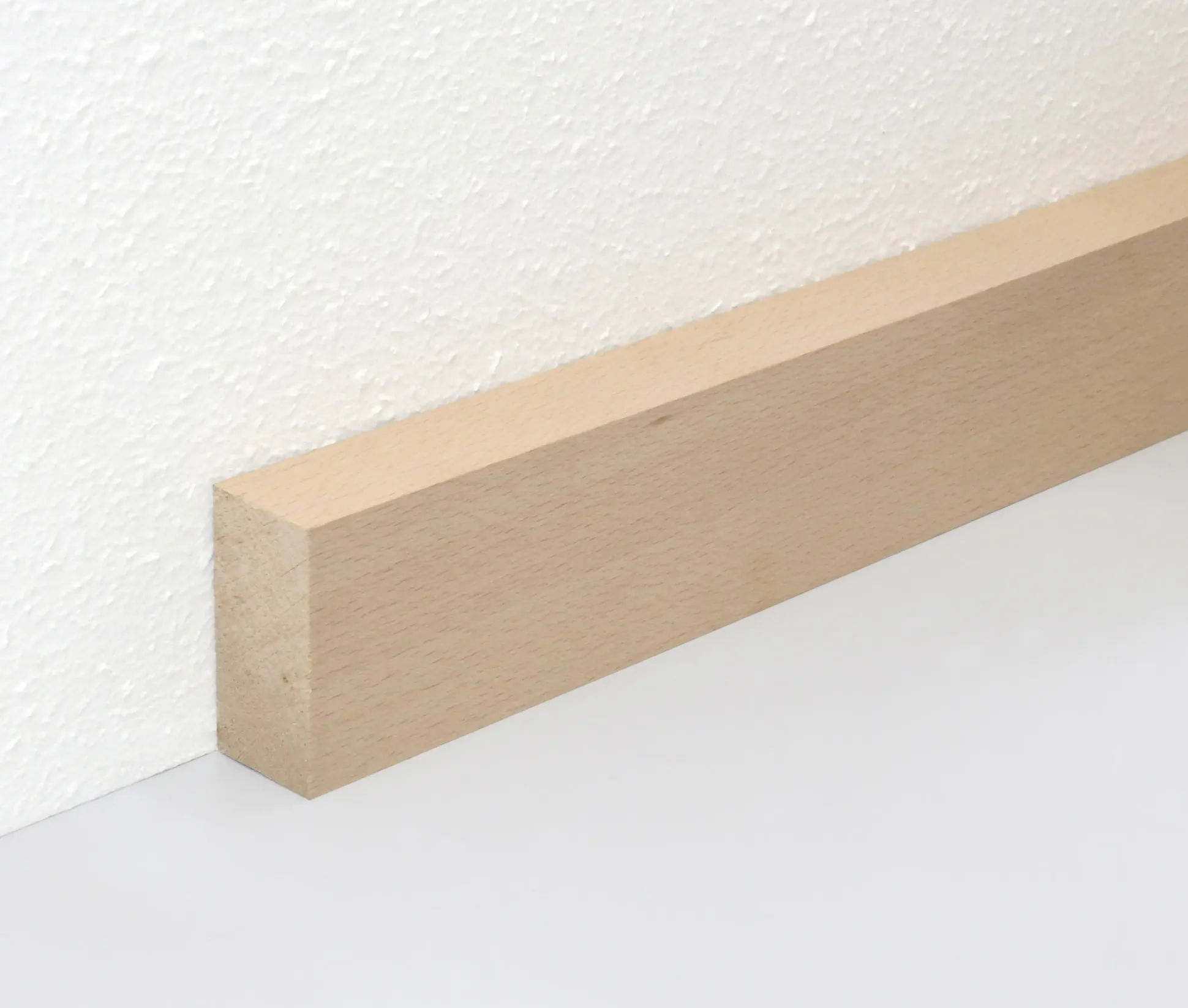 FN Neuhofer Flachleiste 95 cm 60 x 29 mm Buche
