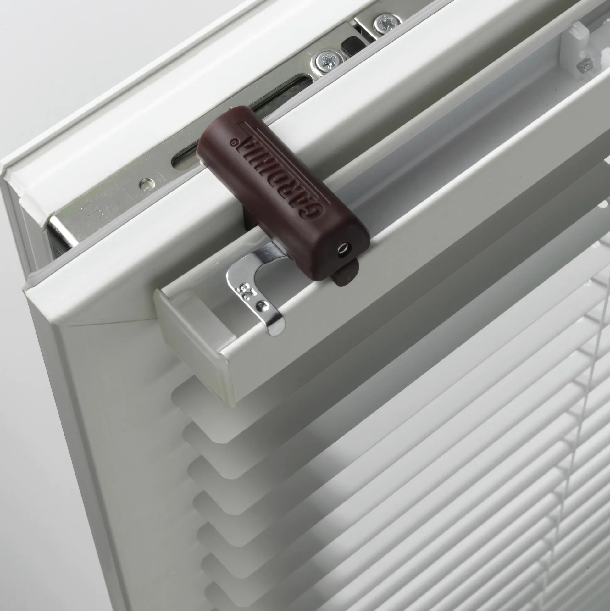 Gardinia Klemmträger für Aluminium-Jalousien braun, Metall, 2 Stück
