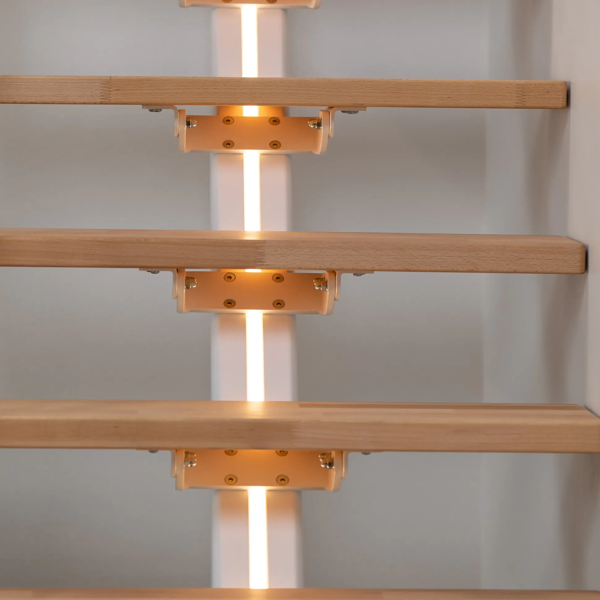 LED Licht-Paket für Mittelholmtreppe Sydney mit Fernbedienung