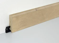 Neuhofer Fußleiste 240 cm 70 x 19 mm SchattenEiche