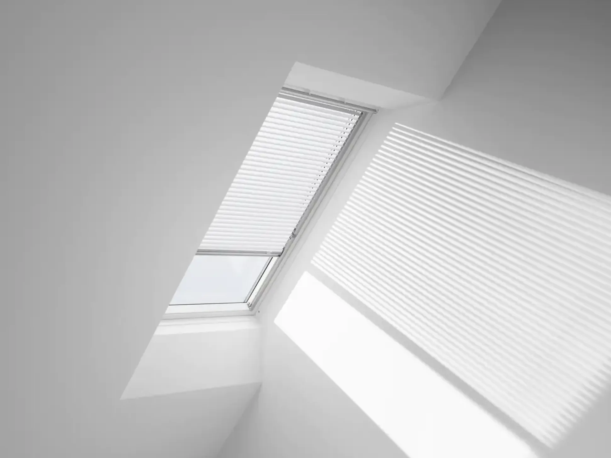 VELUX Jalousie manuell PAL UK08 7001S weiß