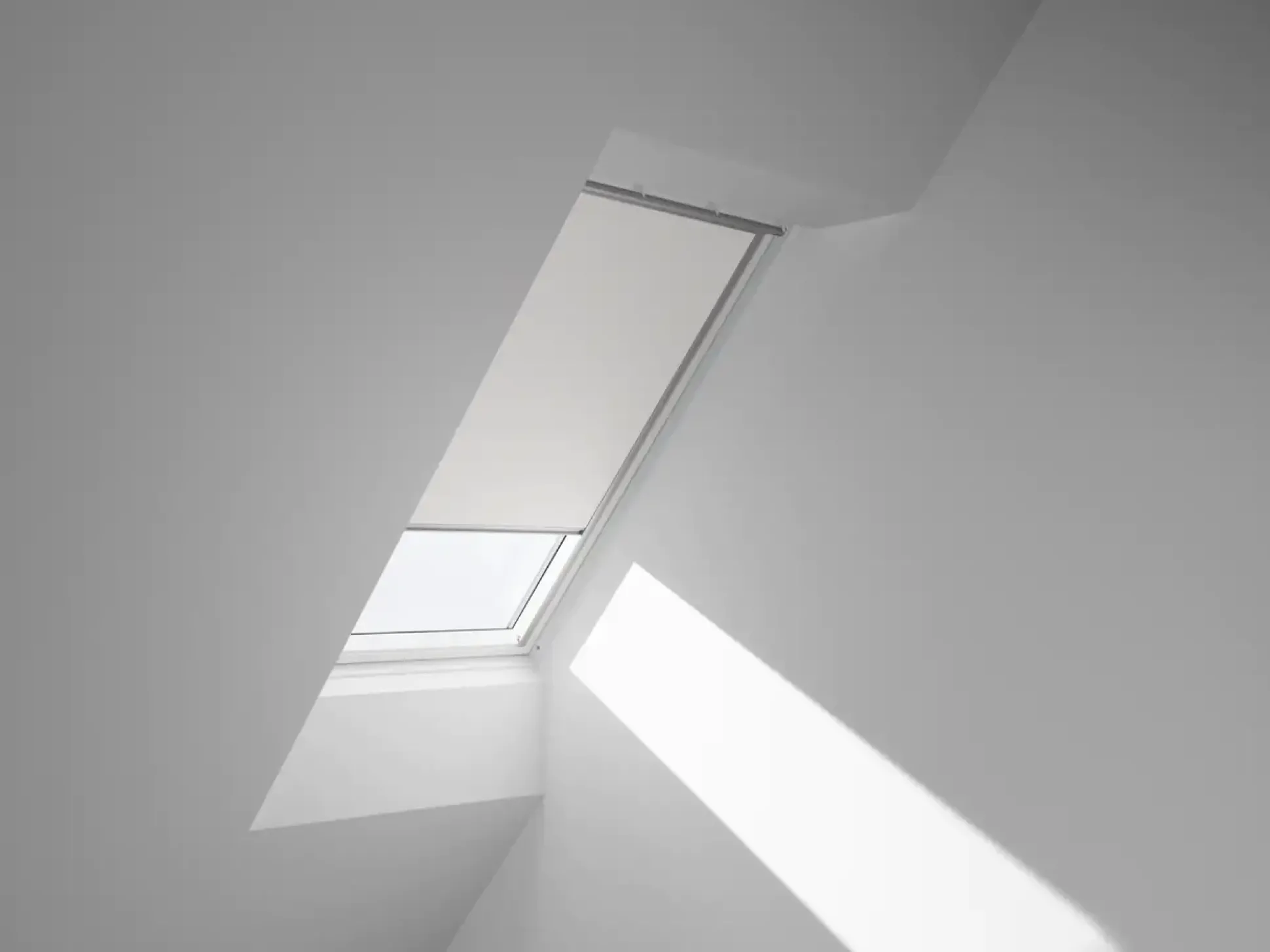 VELUX Verdunkelungsrollo manuell DKL SK10 1025S weiß